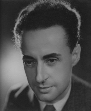 Portrait studio de Jean Gourguet