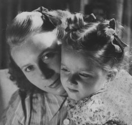 Michelle Gourguet et sa fille la petite Zizi