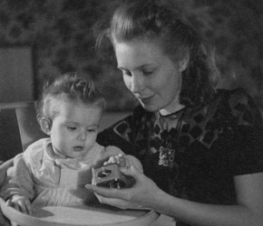 Michelle Gourguet et sa fille la petite Zizi